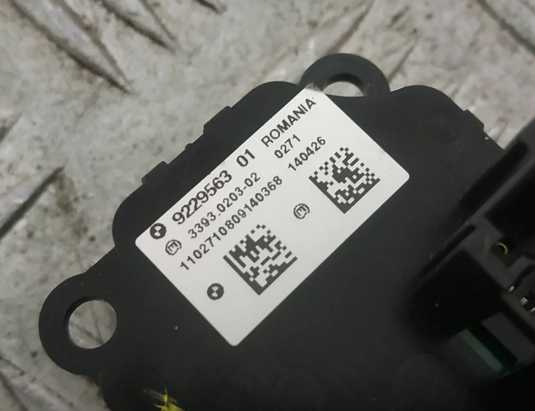 BMW 5 Series Gran Turismo F07 (2010-2017) Aizdedzes poga 9229563 15403931