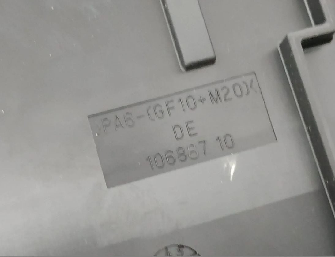 BMW 3 Series F30/F31 (2011-2020) Power Distribution Box 9227752 15475099