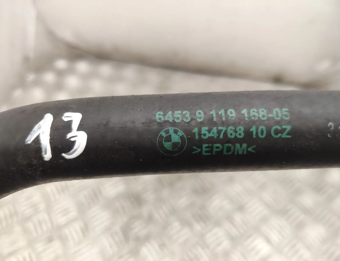 BMW 7 Series F01/F02 (2008-2015) Dzesēšanas šļauka / truba 9119168,64539119168 15801557