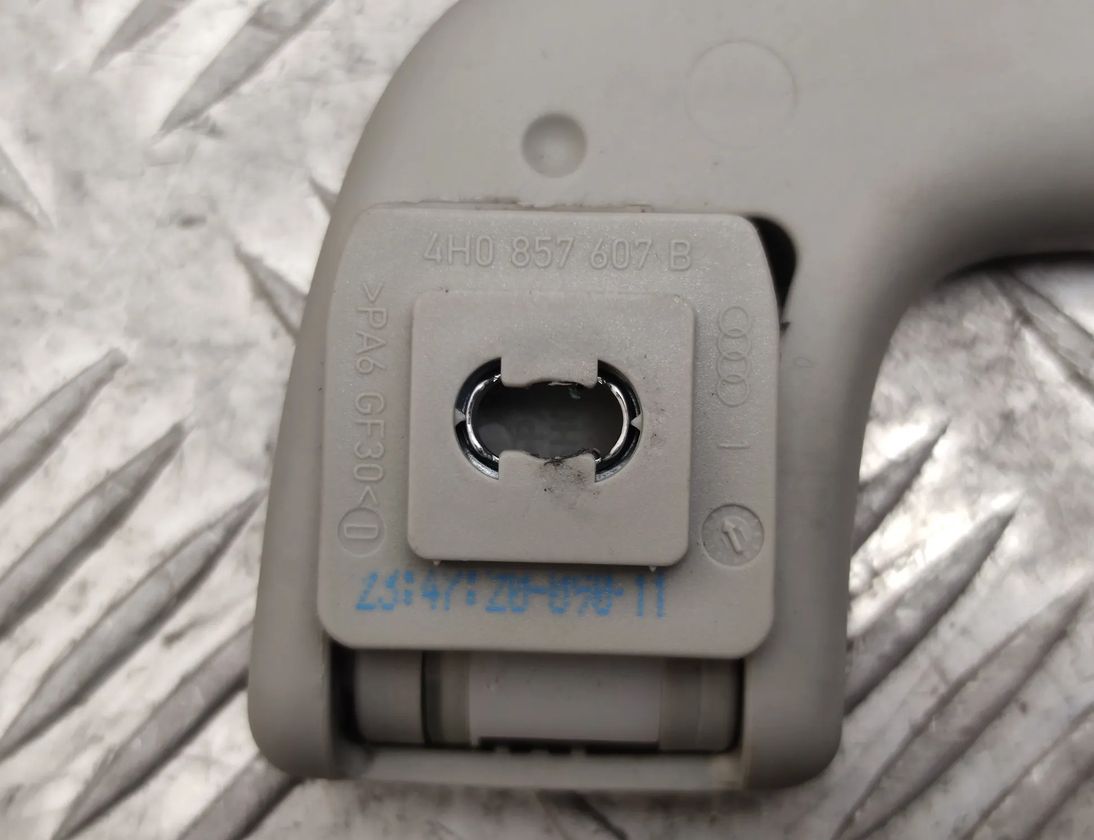 AUDI A8 D4/4H (2010-2018) Front Left Roof Handle 4H0857607B 17020644