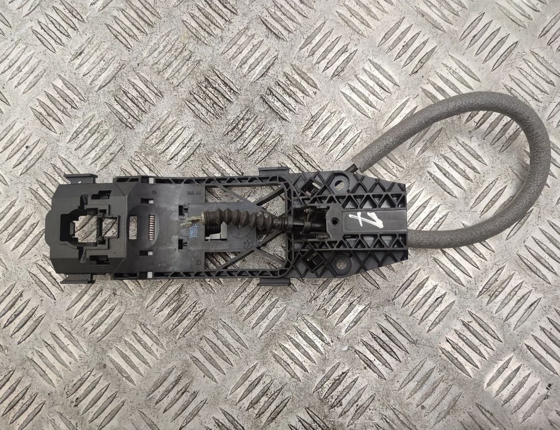 VOLKSWAGEN Touareg 2 generation (2010-2018) Front Left Door Interior Handle Frame 5N0839885H,7P0837017 17523967