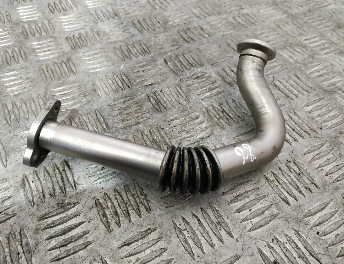 VOLKSWAGEN Passat B7 (2010-2015) EGR Tube Pipe 03L131521A 17898438