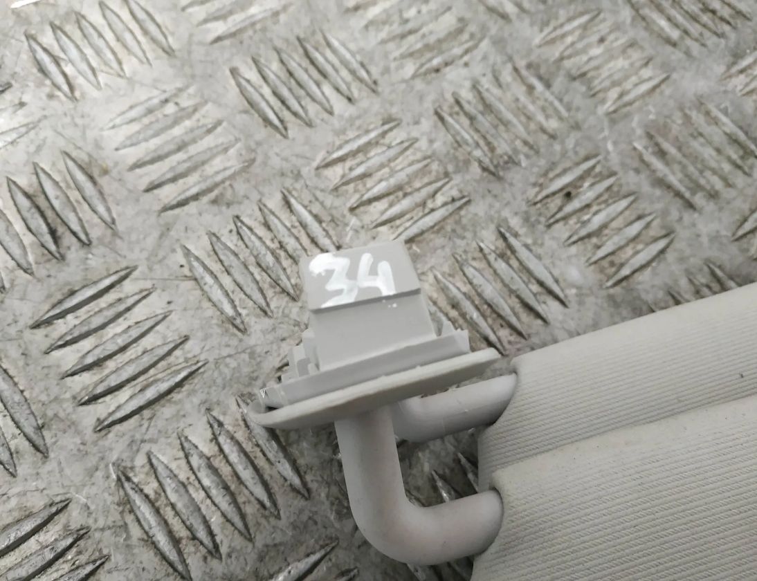 VOLKSWAGEN Touareg 2 generation (2010-2018) Kreisās puses saulessargs 7P0857551 18182526