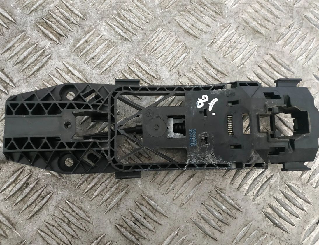 PORSCHE Cayenne 958 (2010-2018) Rear door exterior handle/ bracket 5N0839885H 20333082