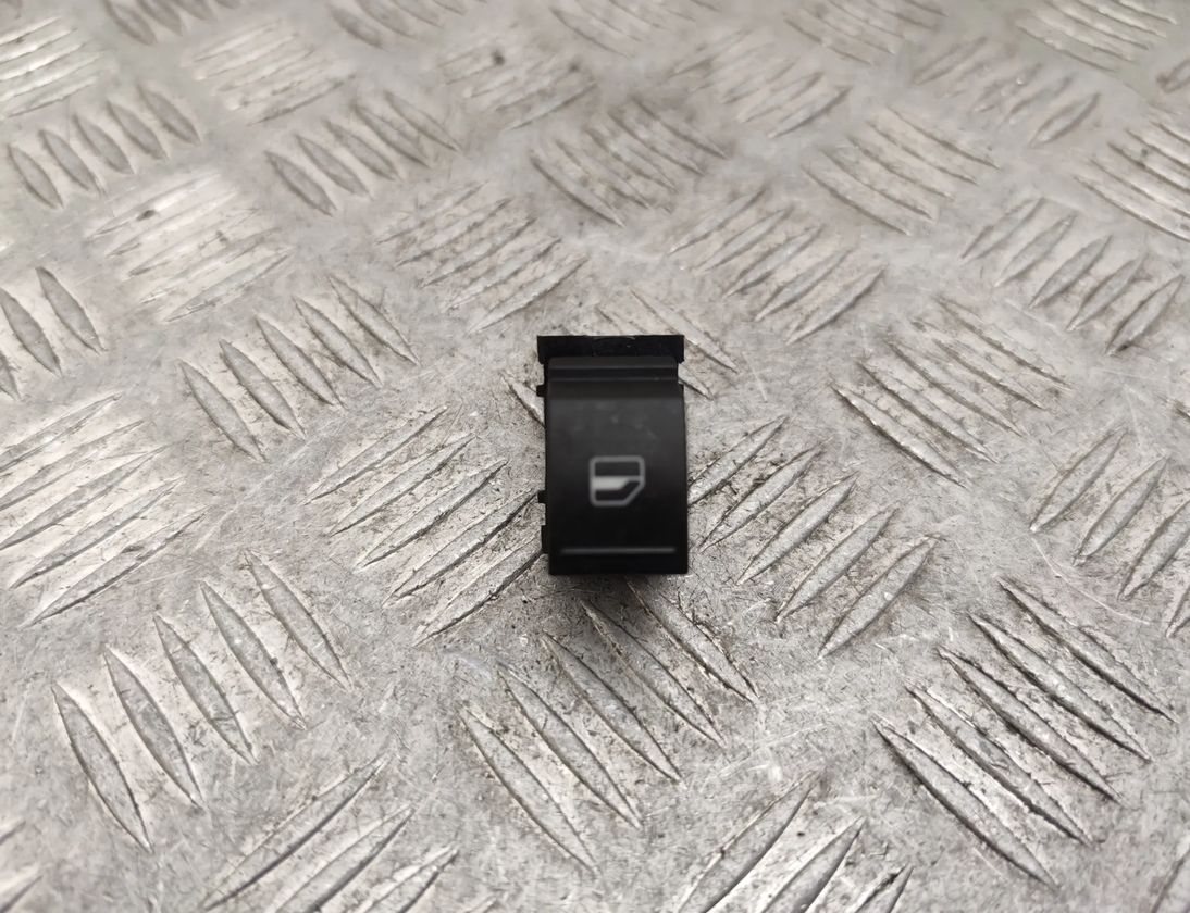 VOLKSWAGEN Passat B7 (2010-2015) Front Left Door Window Switch 7L6959855B 20511474