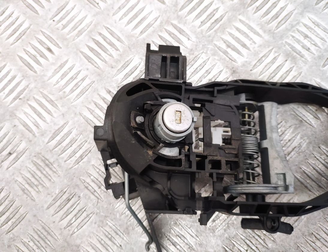 BMW 3 Series G20/G21/G28 (2018-2024) Front Right Door Interior Handle Frame 9881778 21561646