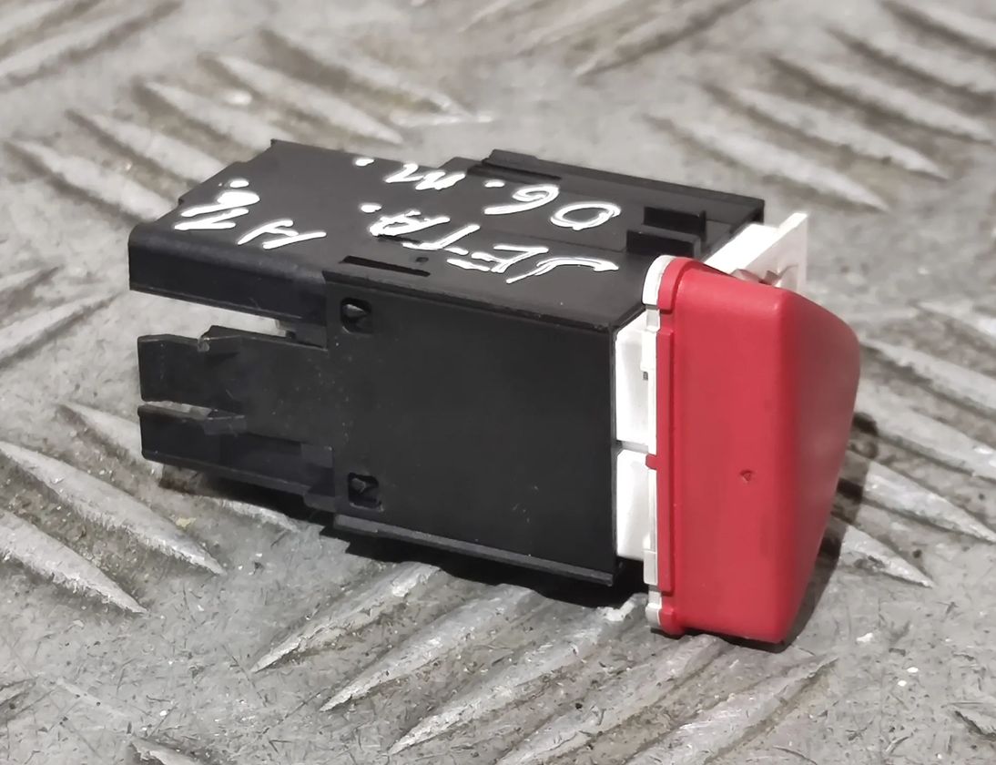 VOLKSWAGEN Jetta 5 generation (2005-2011) кнопка опасности 1K0953509A 22813851