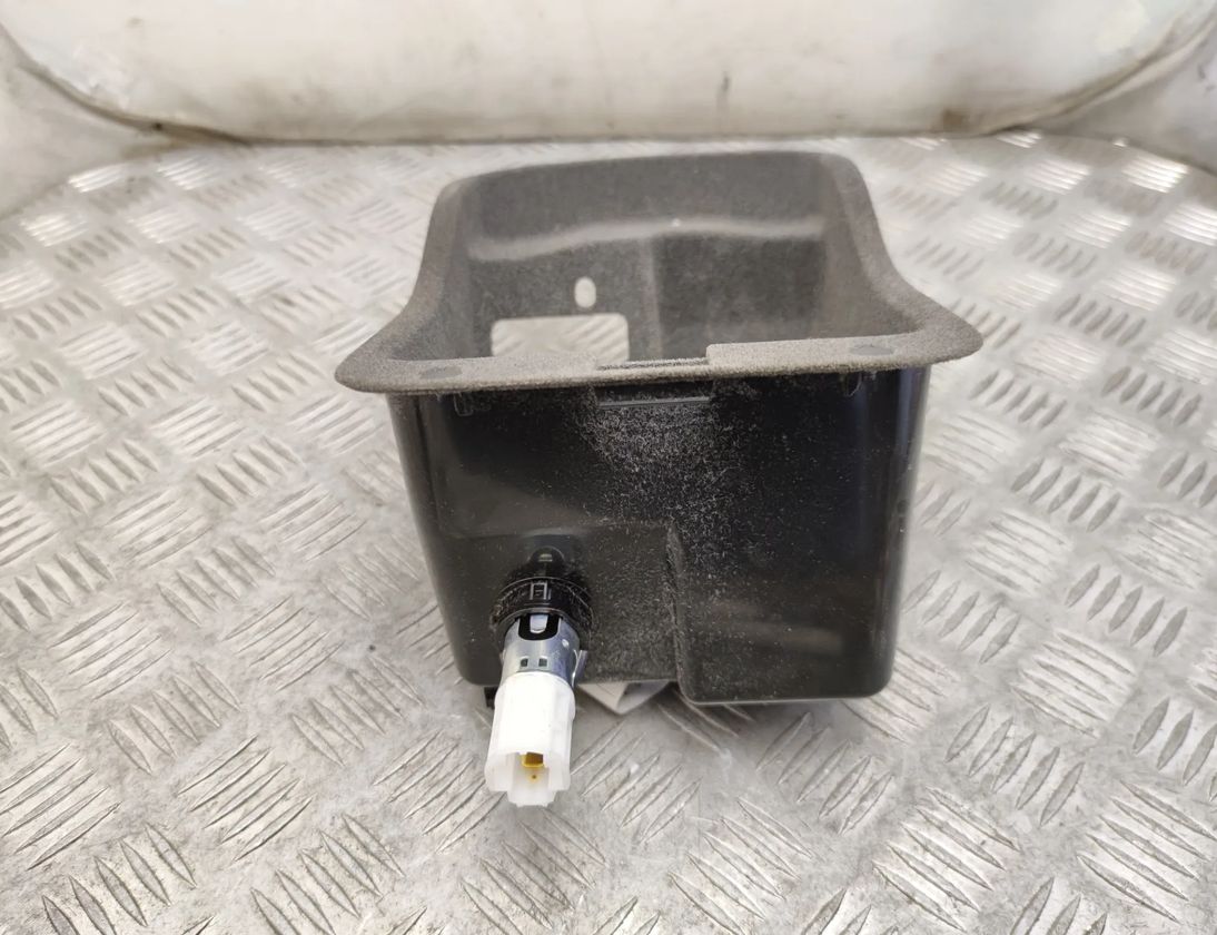 PORSCHE Cayenne 958 (2010-2018) Cimdu nodalījums 7P5857232,7P5863301 24678487