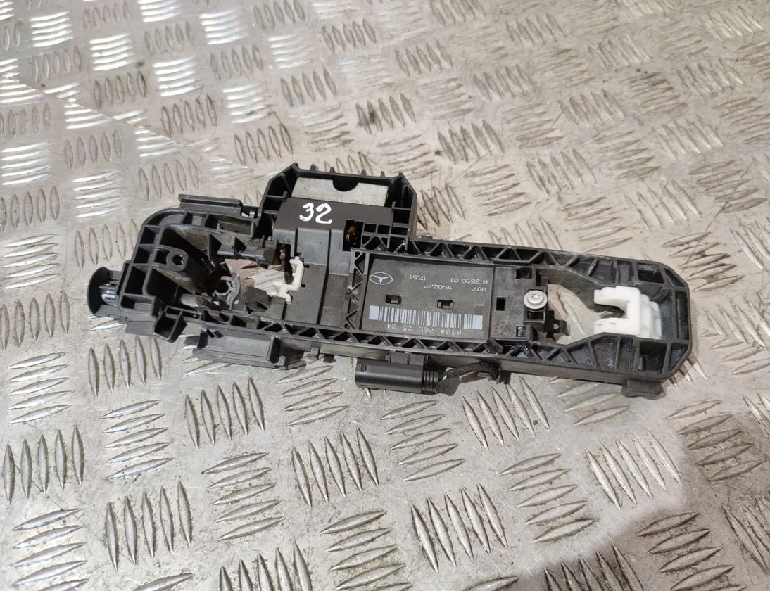 MERCEDES-BENZ GLE W166 (2015-2018) Rear Left Door Interior Handle Frame A2047602534 24697049