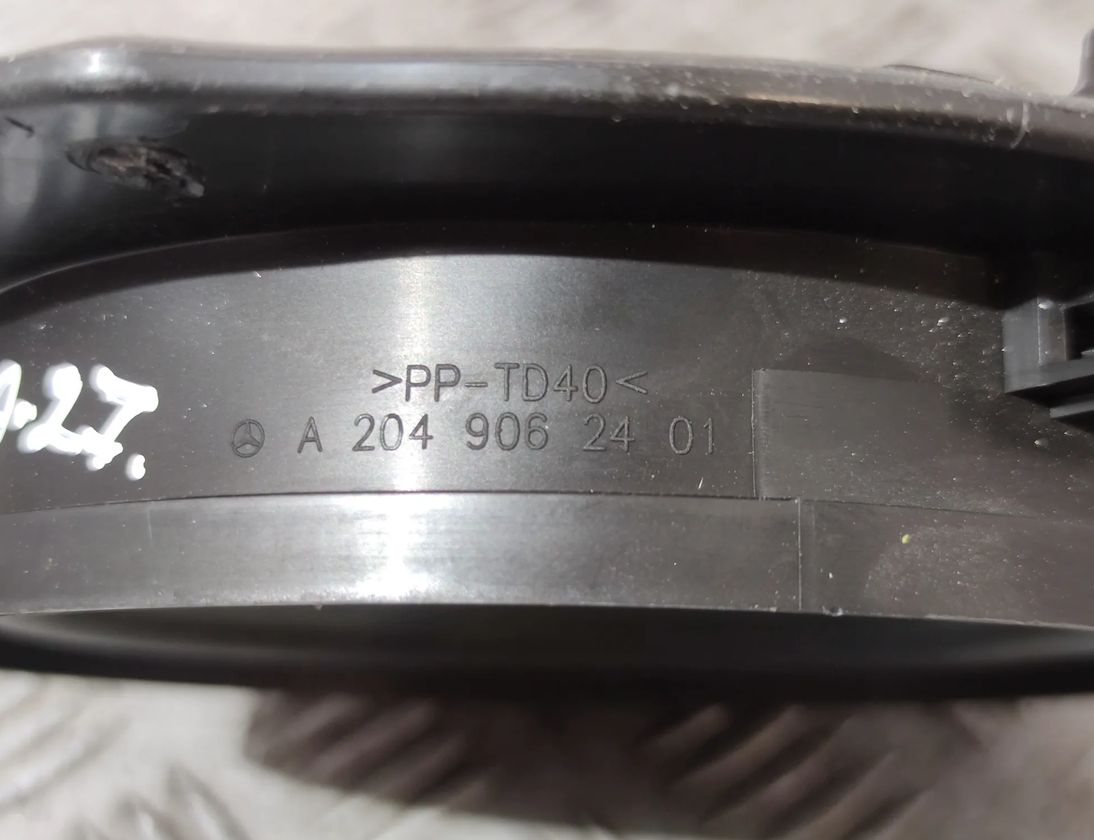 MERCEDES-BENZ C-Class W204/S204/C204 (2004-2015) Rear Right Door Sound Speaker A2049062401 25092287