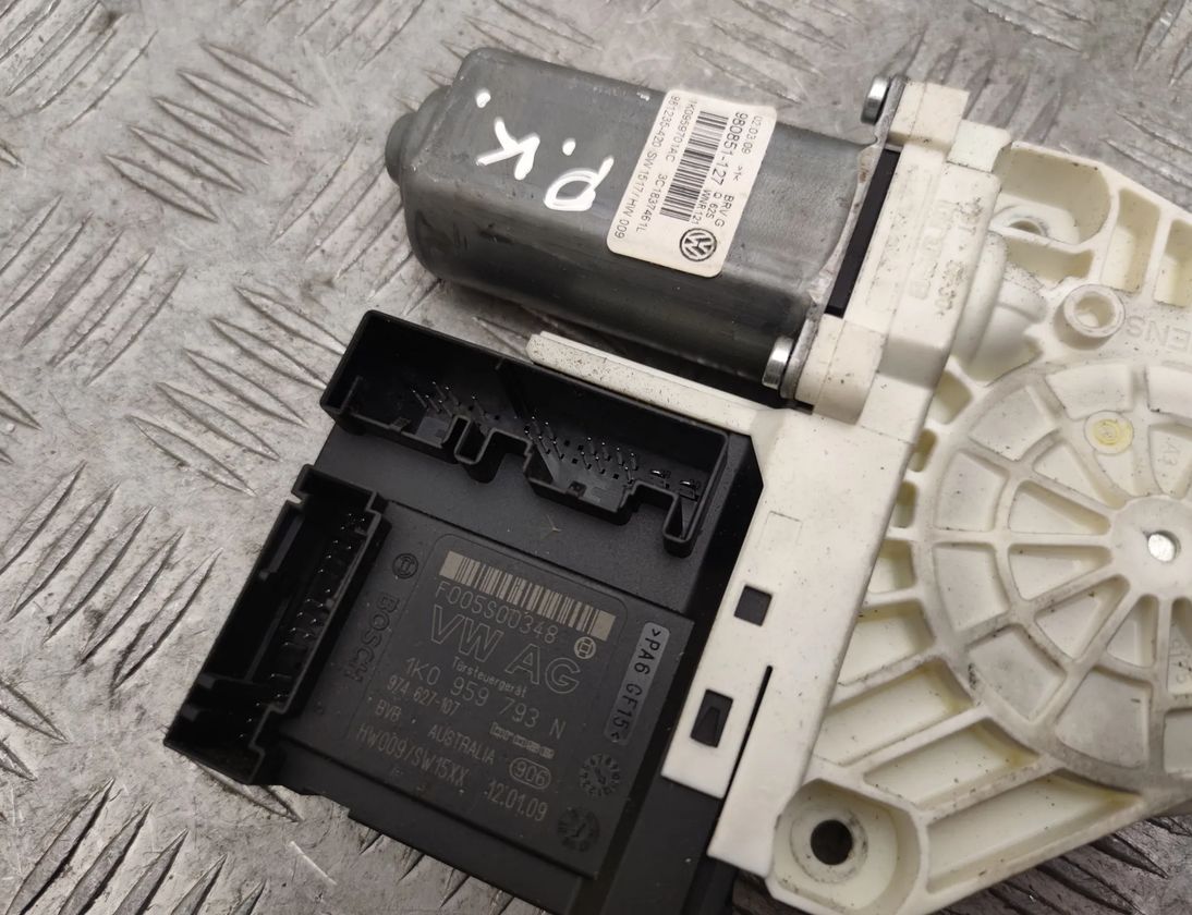 VOLKSWAGEN Passat B8 (2014-2023) Front Left Door Window Regulator Motor 1K0959701AC,1K0959793N 27275100