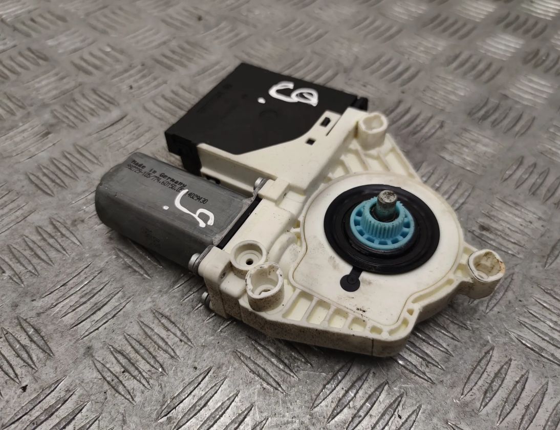 VOLKSWAGEN Passat B8 (2014-2023) Front Left Door Window Regulator Motor 1K0959701AC,1K0959793N 27275100