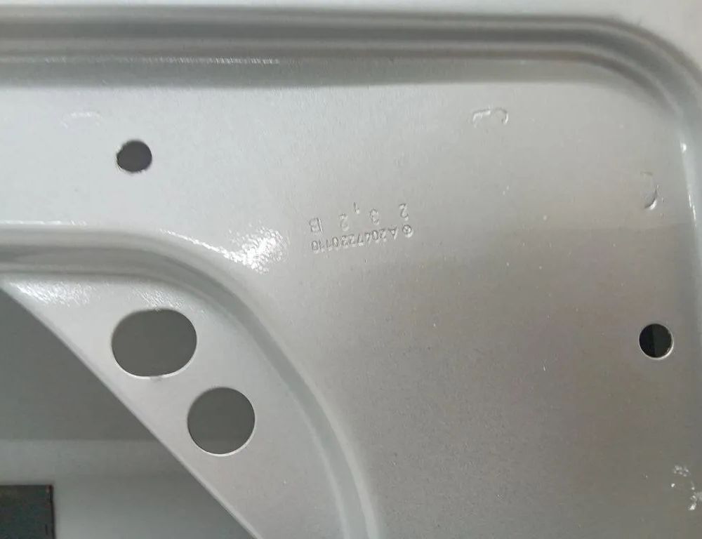 MERCEDES-BENZ C-Class W204/S204/C204 (2004-2015) Front Left Door A2047220110 31544481