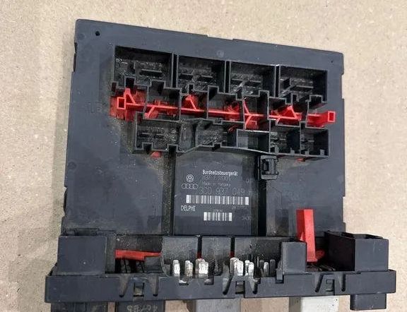 VOLKSWAGEN Passat B7 (2010-2015) Comfort Control Unit 3C0937049H,28027754,H37S1301 32207311