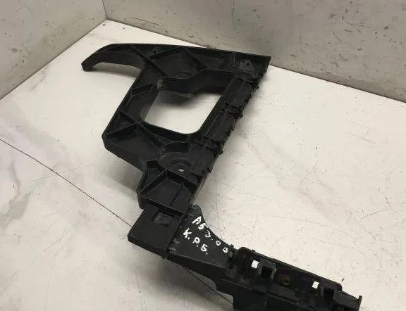 AUDI A5 8T (2007-2016) Левый держатель заднего бампера 8T0807453B,8T0807453 32209517