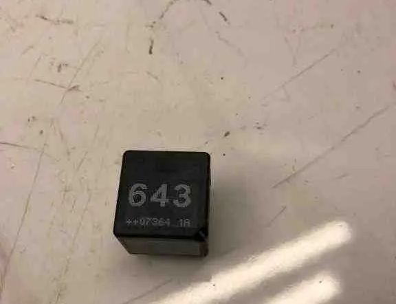 AUDI A6 C8/4K (2018-2024) Реле 6238640,8K0951253,A0025427219,6555HJ,9673062180,4H0951253A,A0025421319,V23136B6X72 32603713