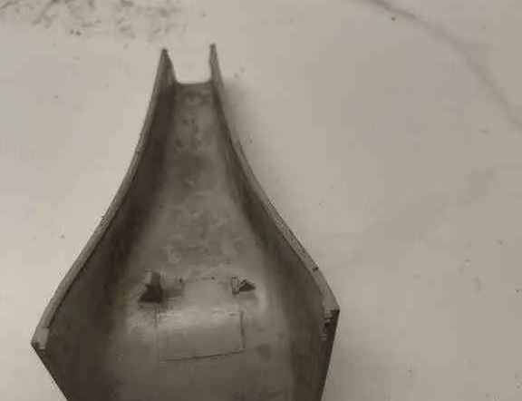 AUDI A5 8T (2007-2016) Другие внутренние детали 8T0857598 32604802