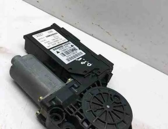 AUDI A4 B8/8K (2011-2016) Front Left Door Window Regulator Motor 9700105993106,105843106,8E2959802B 32605587