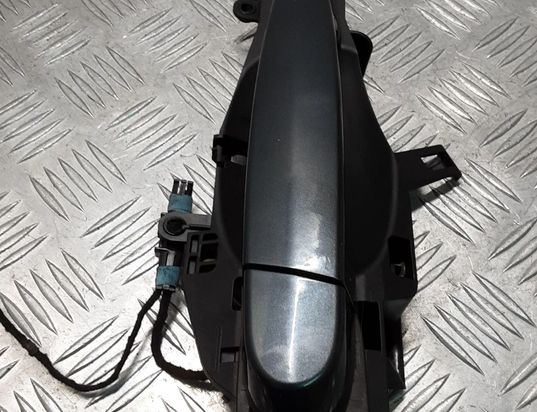 BMW X5 E70 (2006-2013) Kreisās puses bīdāmo durvju ārējais rokturis 7184659 28388245