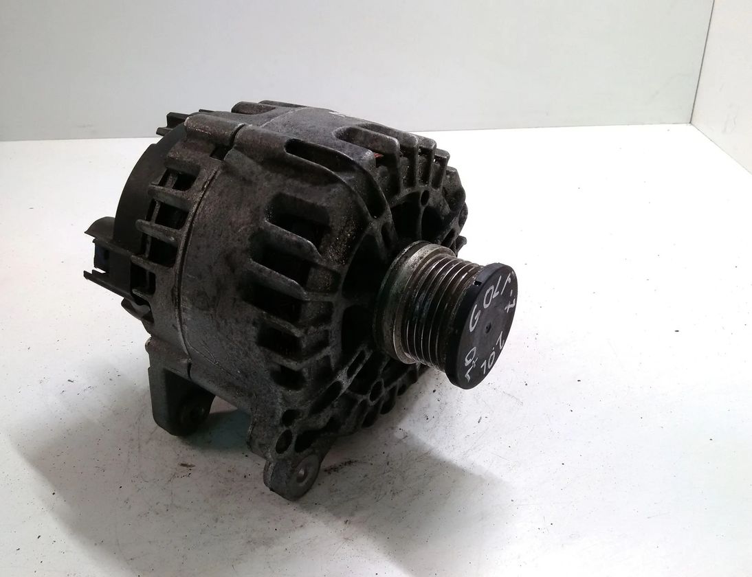VOLKSWAGEN Golf 7 generation (2012-2024) Генератор 03L903023L 28397059