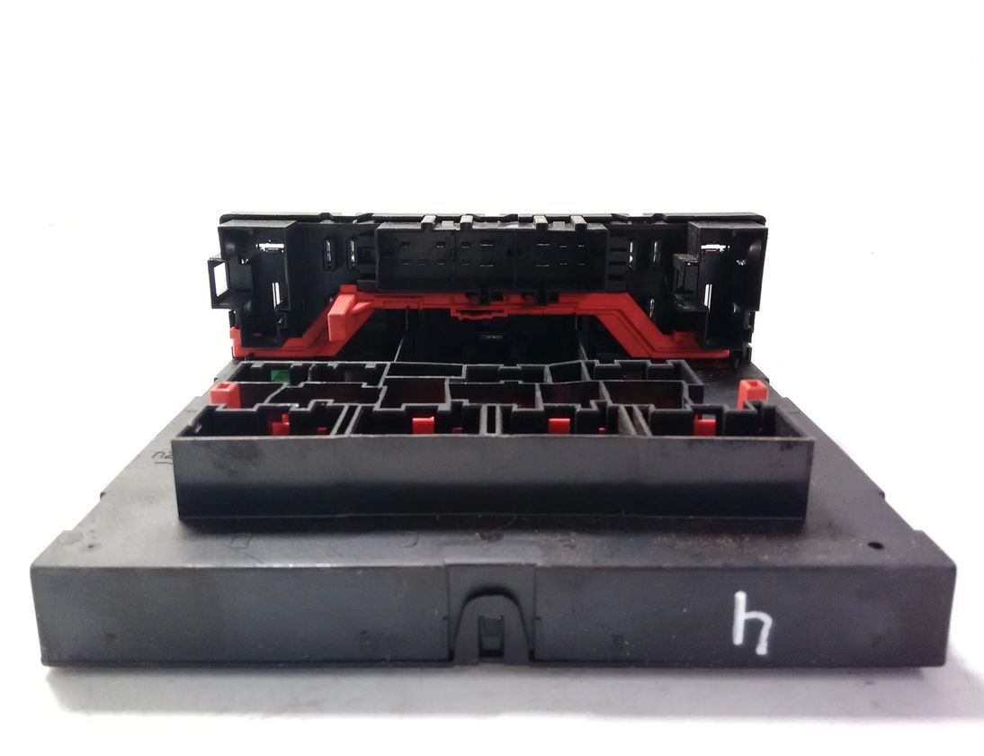 VOLKSWAGEN Golf Plus 1 generation (2004-2009) Блок управления Комфорт 1K0937049S 28409038