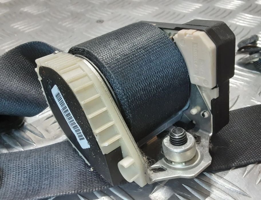 LAND ROVER Range Rover Sport 1 generation (2005-2013) Priekšējā labā drošības josta 33009758 28417755