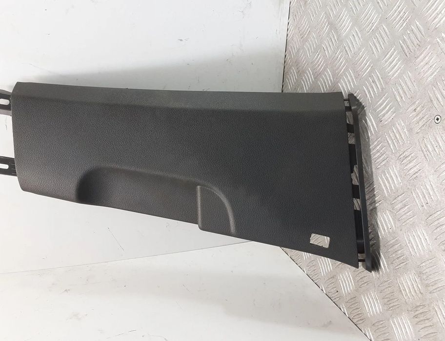 VOLKSWAGEN Golf 7 generation (2012-2024) Стойка правой стороны 5G4867292D 28425704