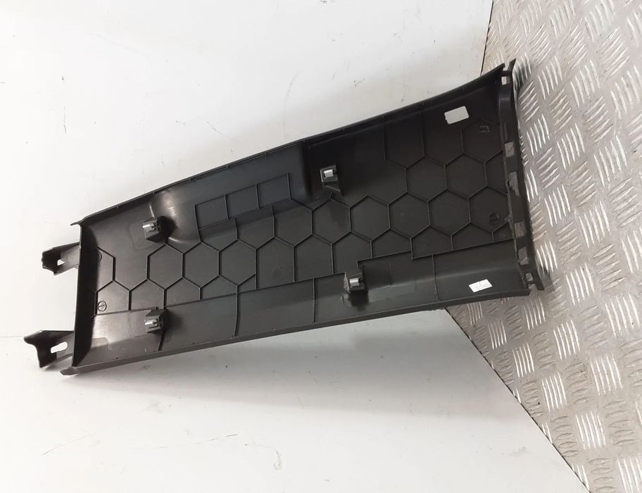 VOLKSWAGEN Golf 7 generation (2012-2024) Стойка правой стороны 5G4867292D 28425704