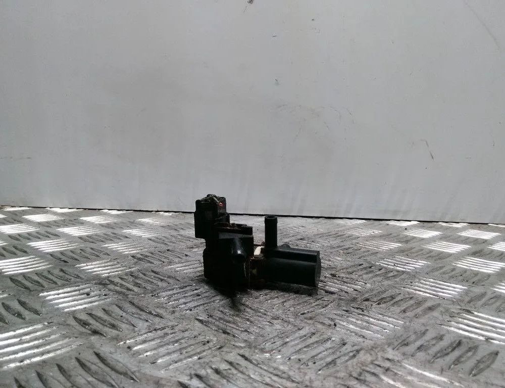 MAZDA Demio 1 generation (DW) (1996-2007) Vakuuma vārsts ZJ3818741 28432780