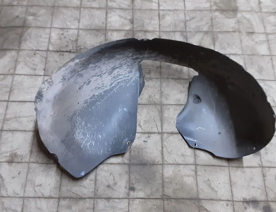 VOLKSWAGEN Passat B6 (2005-2010) Priekšējais labais paspārnis 3C0805978 28437829