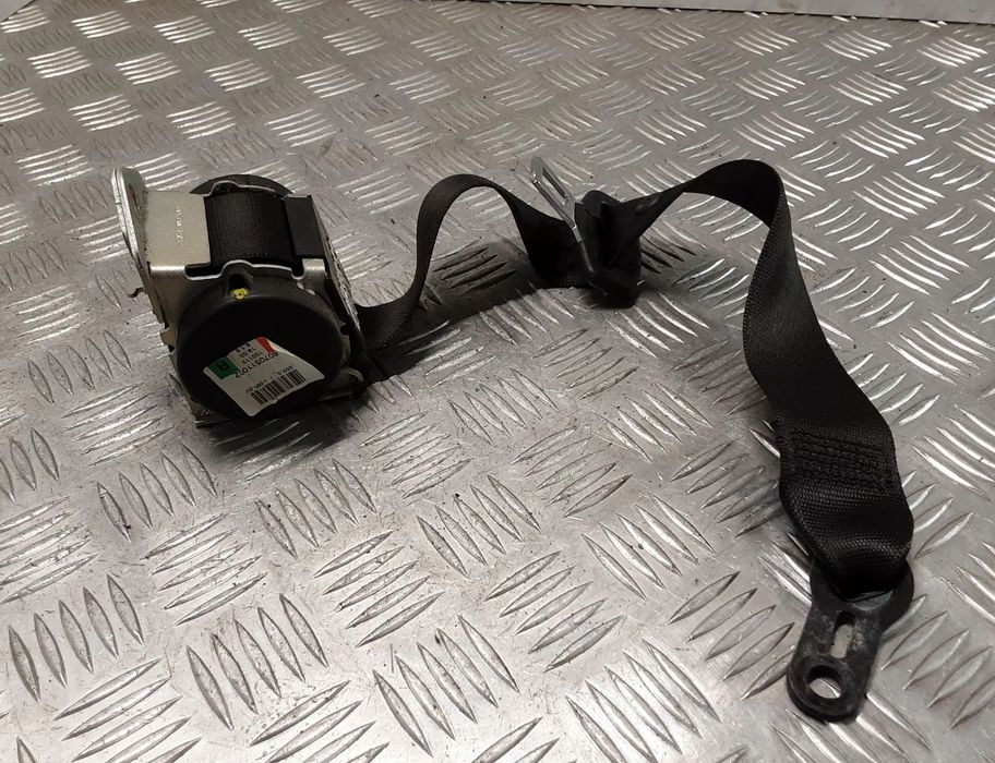 BMW 1 Series E81/E82/E87/E88 (2004-2013) Rear Right Seatbelt 607051100Z 29819501