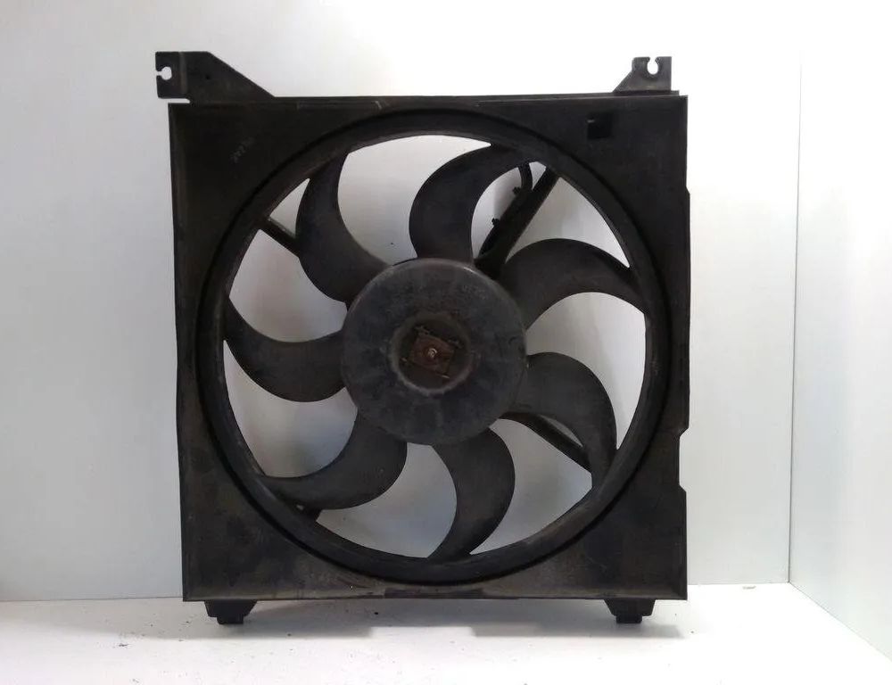 HYUNDAI Santa Fe SM (2000-2013) Engine Cooling Fan Radiator 2538626200 31431710