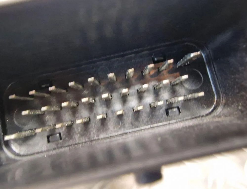 VOLKSWAGEN Golf 7 generation (2012-2024) Маторчик стеклоподъемника передней левой двери 9776101430203,1J1959801C 31235644