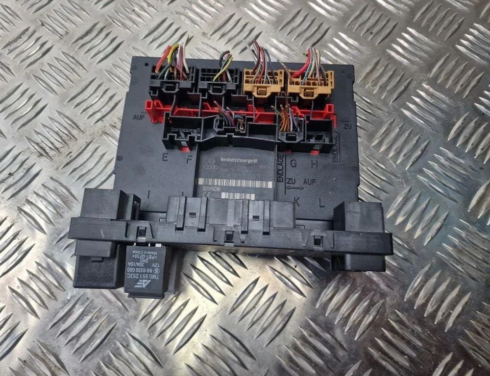 VOLKSWAGEN Passat B6 (2005-2010) Comfort Control Unit 3C8937049E 31236660