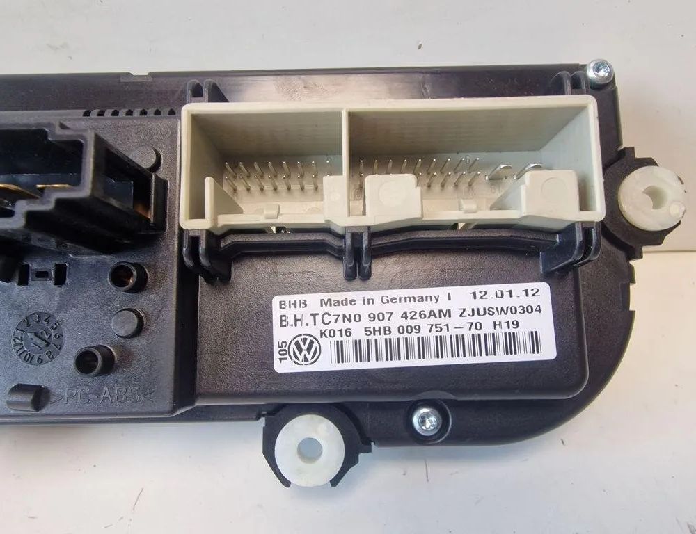 VOLKSWAGEN Passat B7 (2010-2015) Citau veidu vadības bloki 7N0907426AM 31236921