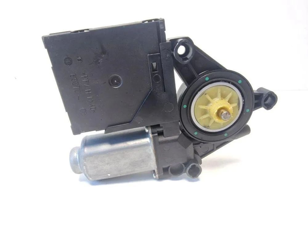 VOLKSWAGEN Touran 1 generation (2003-2015) Priekšējo kreiso durvju logu pacēlāja motorīts 1T0959702A 31237839