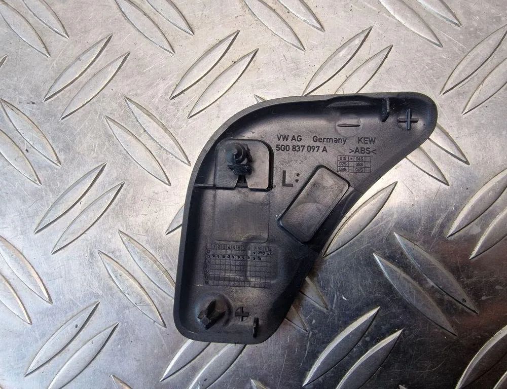 VOLKSWAGEN Variant VII TDI (2014-2024) Other Interior Parts 5G0837097A 31242074