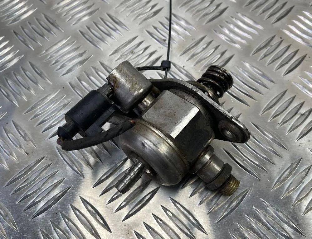 SKODA Superb 2 generation (2008-2015) Degvielas sūknis 06H127025N 31270520