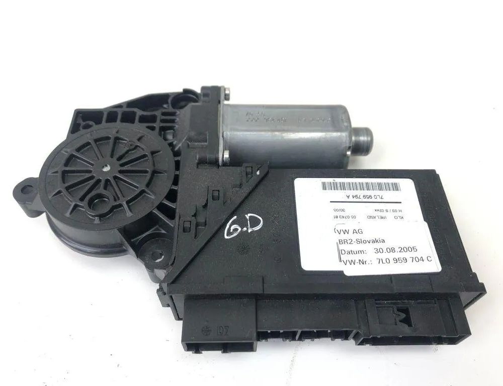 PORSCHE Cayenne 955 (2002-2010) Rear Right Door Window Control Motor 7L0959704C,130821764 31276086