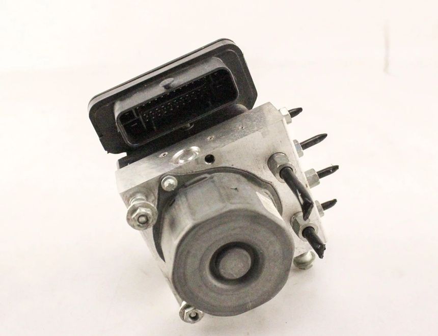 NISSAN X-Trail T32 (2013-2022) ABS Bloks 476604CC0A 21359353