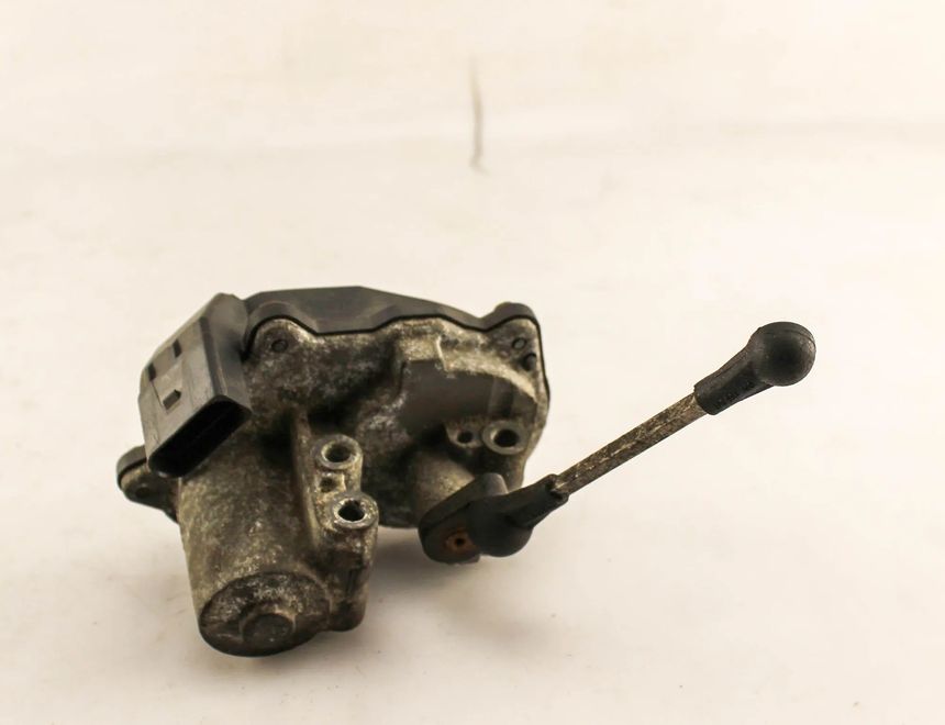 AUDI A4 B8/8K (2011-2016) Двигатель задвижки потока воздуха 06F133482D 21393763