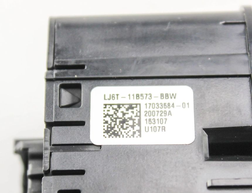 FORD Kuga 2 generation (2013-2020) Switches LJ6T11B573BBW 21396780