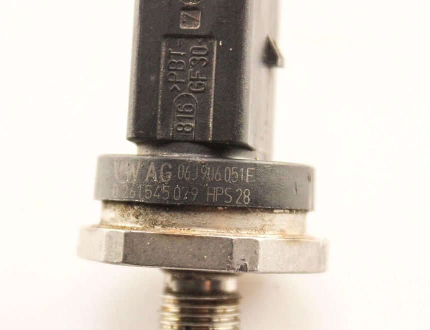 VOLKSWAGEN Polo 5 generation (2009-2017) Degvielas spiediena sensors 06J906051F 21397544