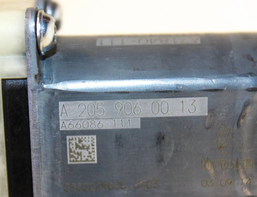 MERCEDES-BENZ C-Class W205/S205/C205 (2014-2023) Маторчик стеклоподъемника передней левой двери A2059060013 25956344