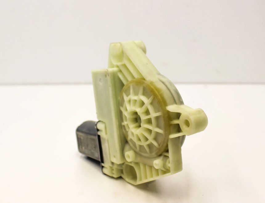 MERCEDES-BENZ C-Class W205/S205/C205 (2014-2023) Маторчик стеклоподъемника передней левой двери A2059060013 25956344