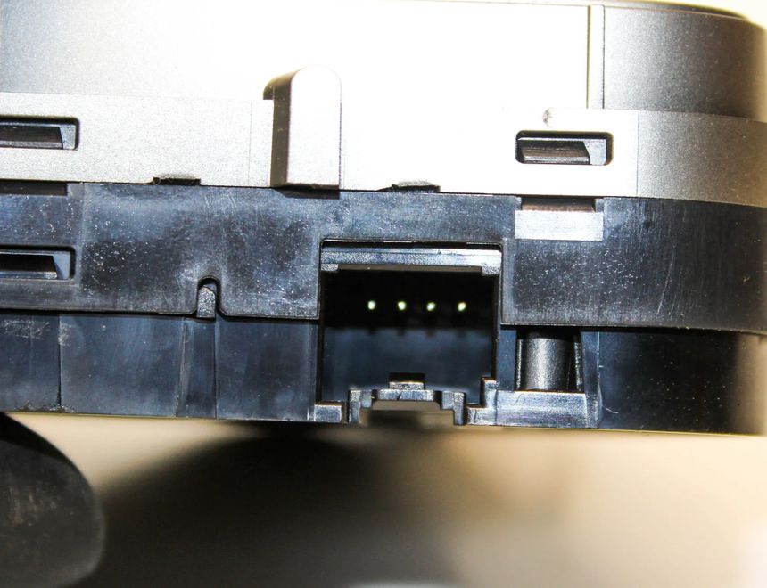 JAGUAR XK X150 (2005-2014) Kreisā sēdekļa vadības pogas 6W8314E693BF 30399195