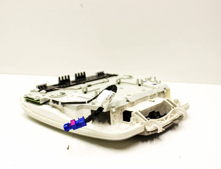 MERCEDES-BENZ C-Class W204/S204/C204 (2004-2015) Interior Lighting A2048202001 31526580