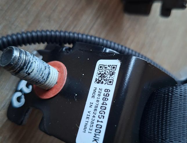 KIA Niro 2 generation (2022-2023) Средняя пряжка сиденья задняя 89840g5100wk,89830g5100wk 33103690