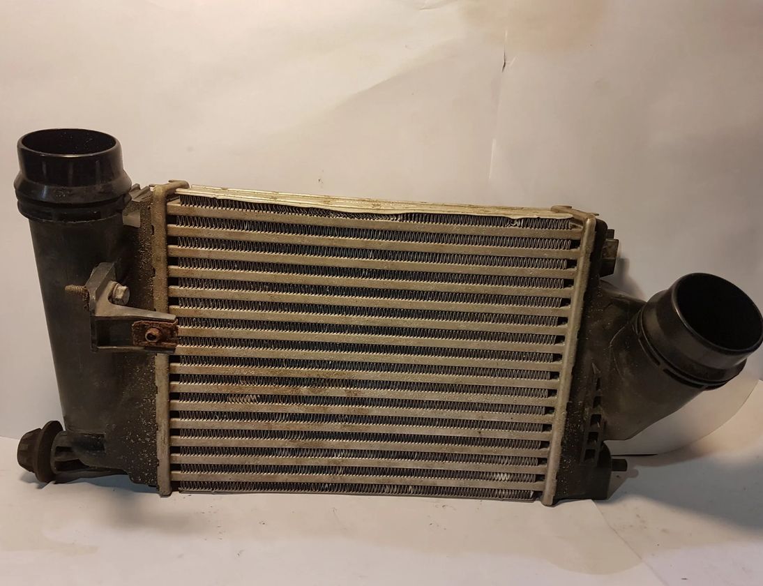 NISSAN X-Trail T32 (2013-2022) Starpdzesētāja/interkūlera radiators 144614BE0A,14461-4be0a 11770016