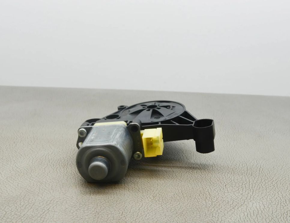 AUDI A3 8V (2012-2020) Rear Left Door Window Control Motor 5Q0959801 11272771